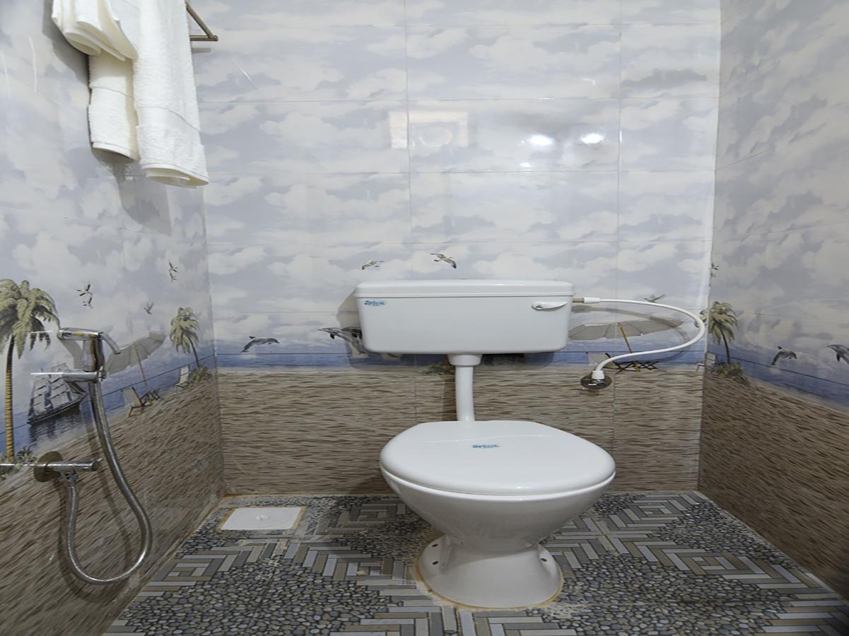 Frank Guest House Baga Εξωτερικό φωτογραφία