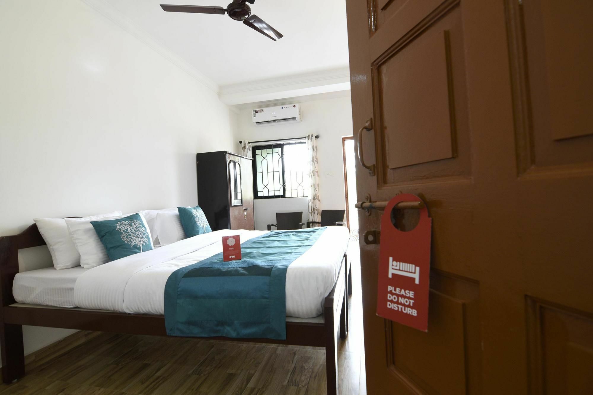 Frank Guest House Baga Εξωτερικό φωτογραφία